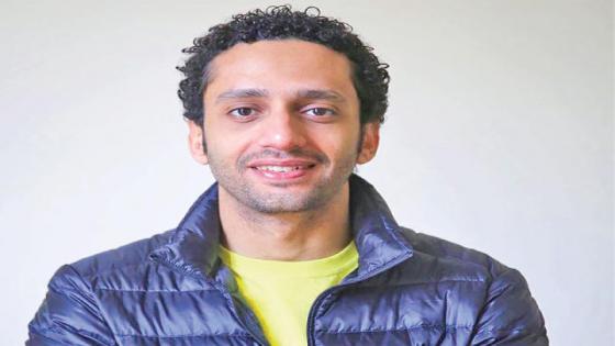 محمد حاتم طبيب تخدير في مسلسل “بخط الإيد”